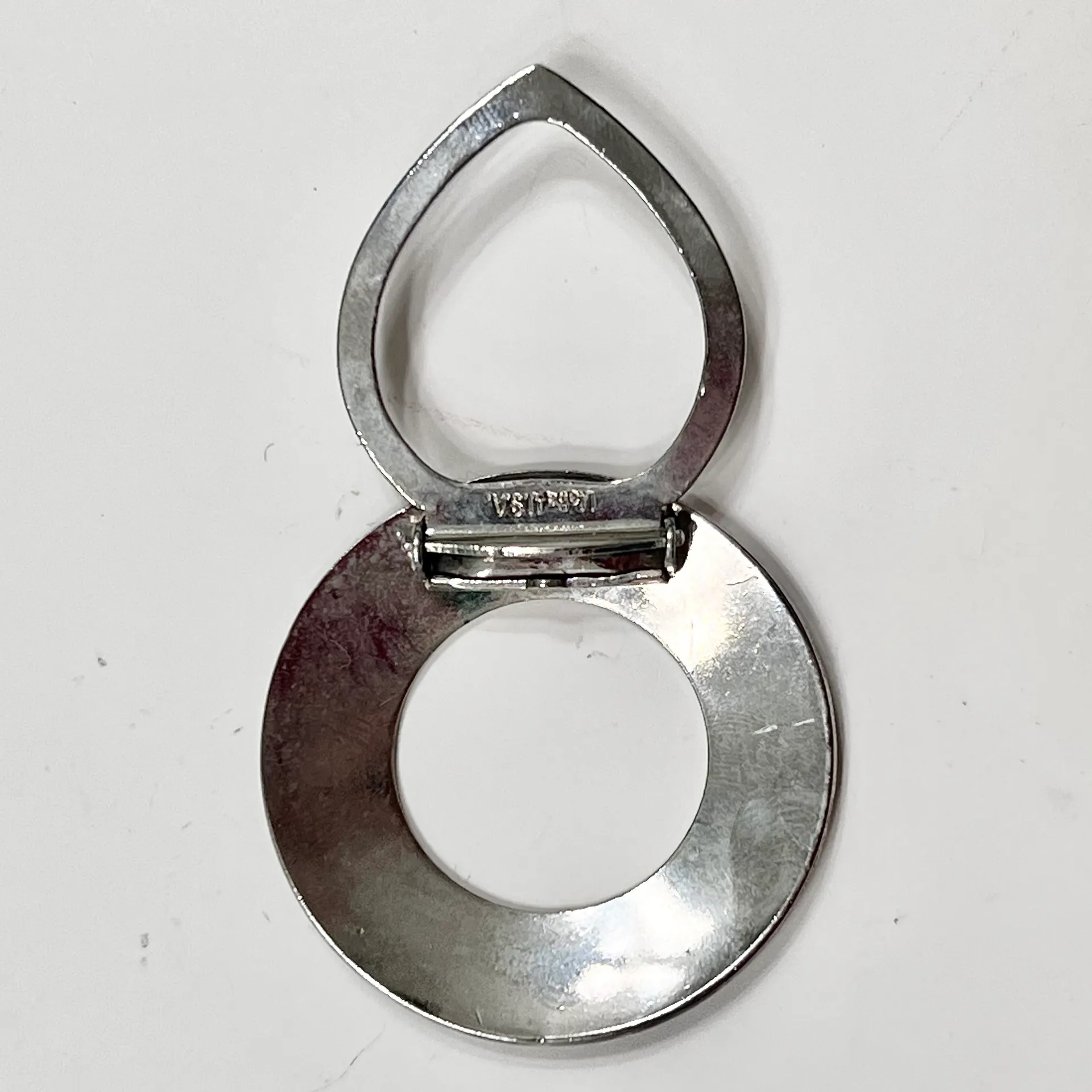 Vintage  Scarf Brooch Pin Clip Silver Tone Modern Style - Image 3