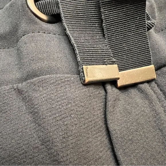 ATHLETA Black Headlands Hybrid Hiking Lifestyle Travel Pant Size 2‎ - Image 7