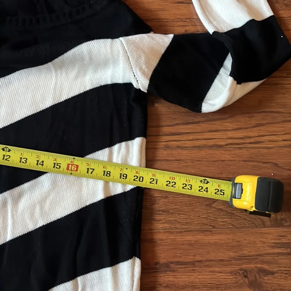 Croft and Barrow sweater - Image 6