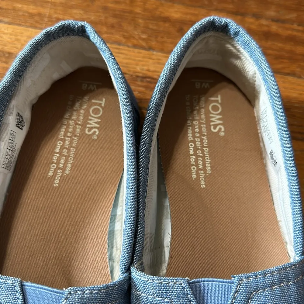 Toms Women’s Slip On Shoes, Light Denim Canvas, Sz 8 - Image 3