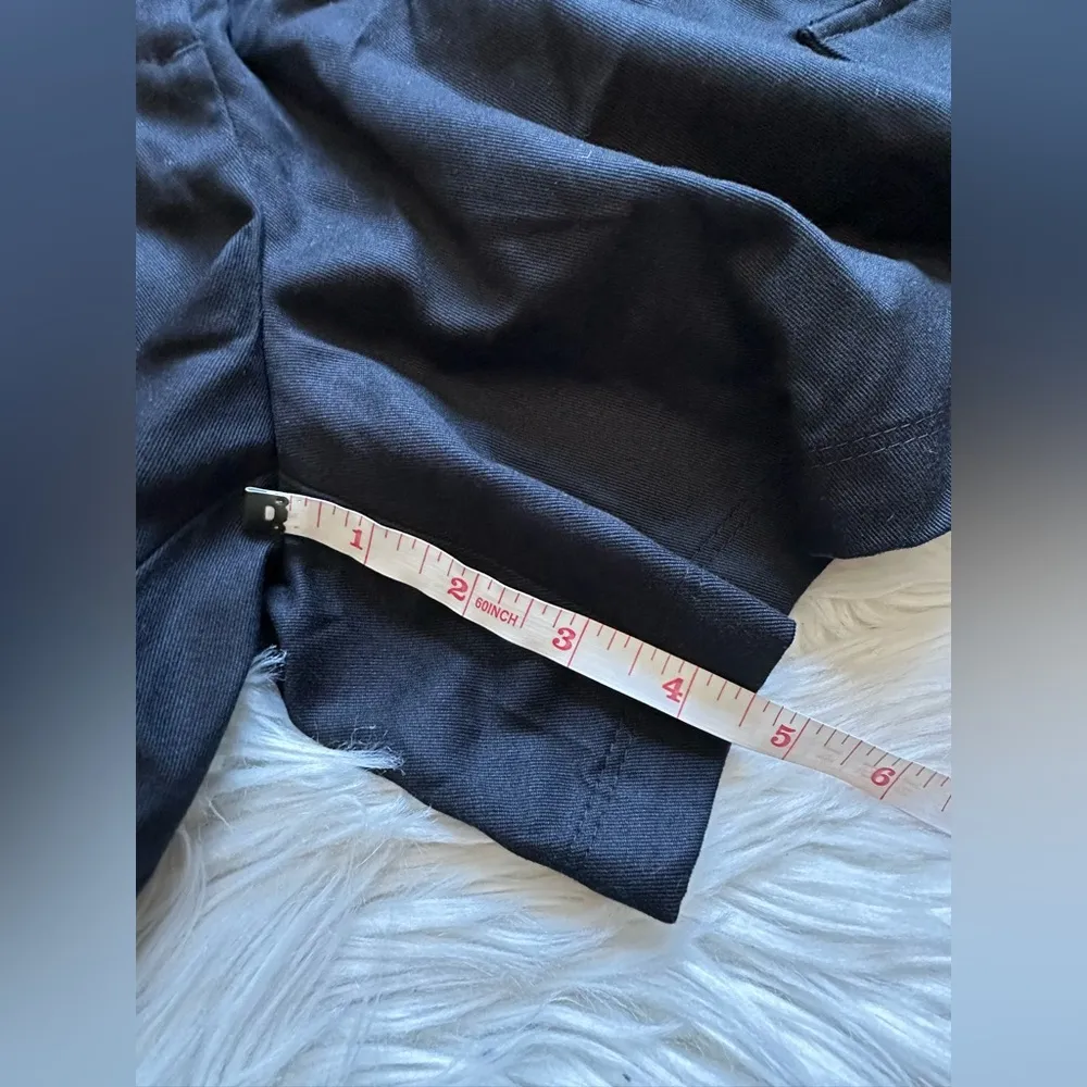 Old Navy extra high waisted cargo shorts - Image 9