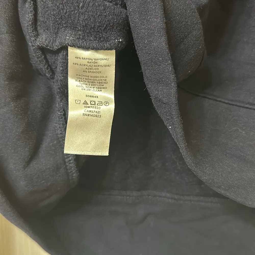 Lou & Grey Signaturesoft Sweatshirt Navy - Image 4