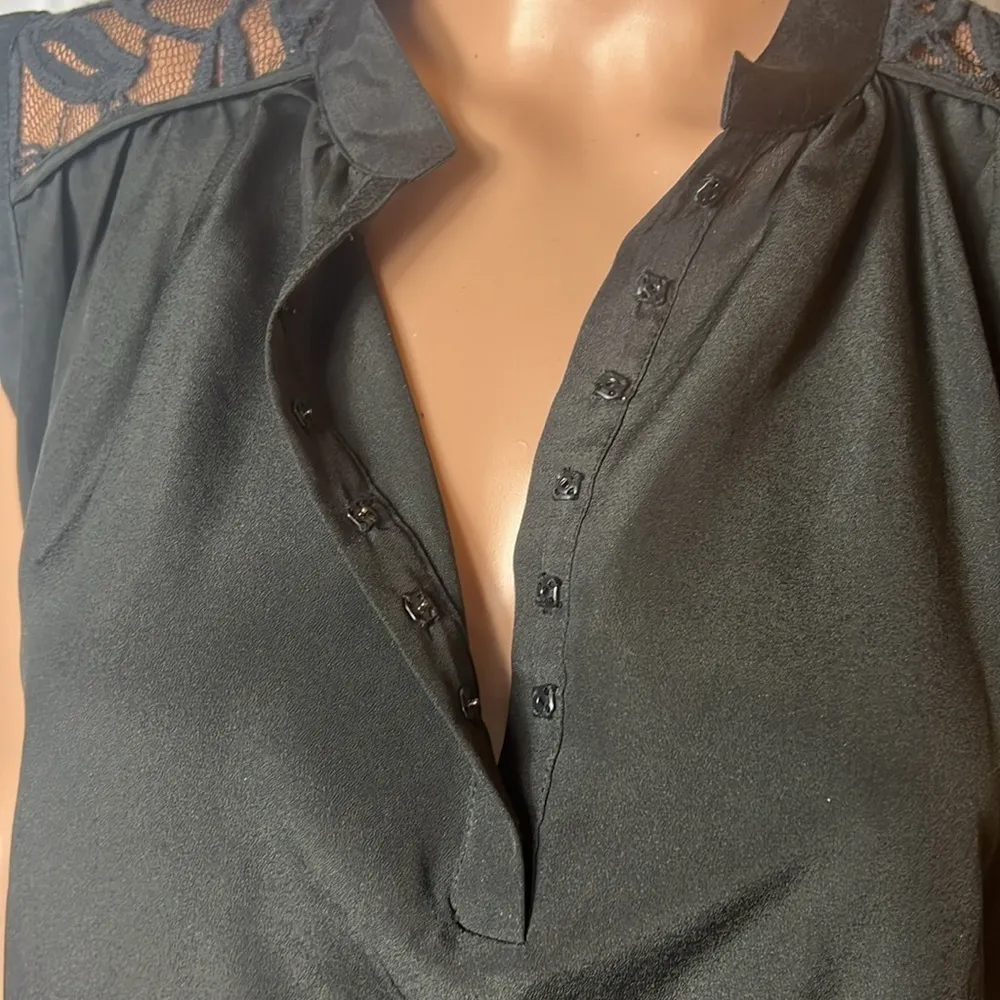 BCBGeneration Lace Shoulder Black Tank Size XS - Image 2