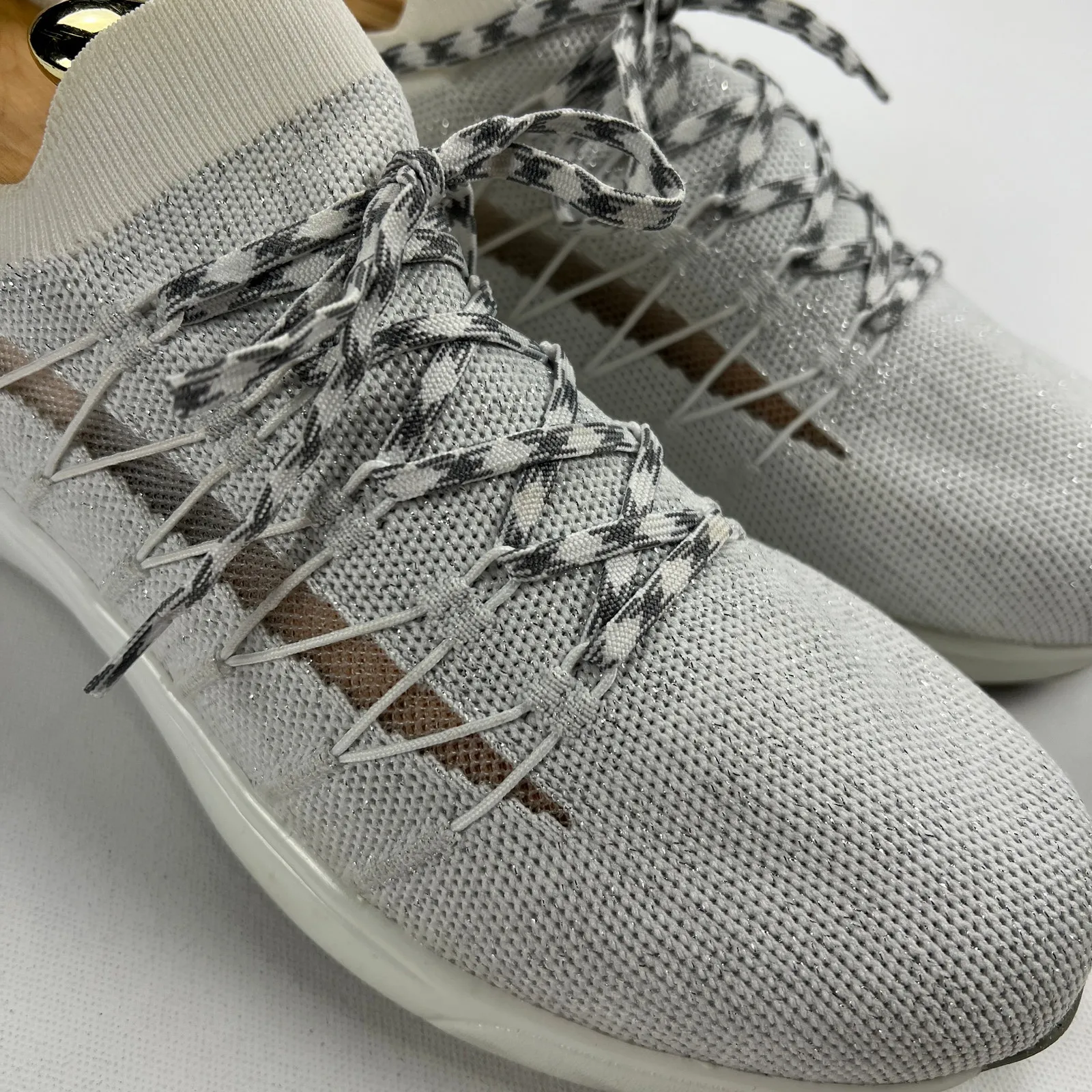 TRAQ by Alegria Sync 2 Silver Mesh Sneaker Walking Comfort Shoes Size 40 9.5 - Image 7