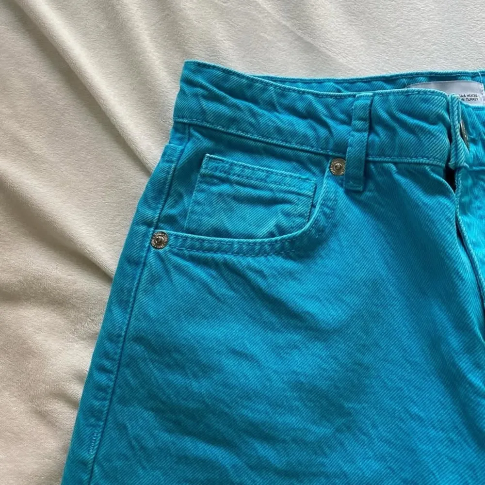 bright blue 100% cotton Zara jeans - Image 8