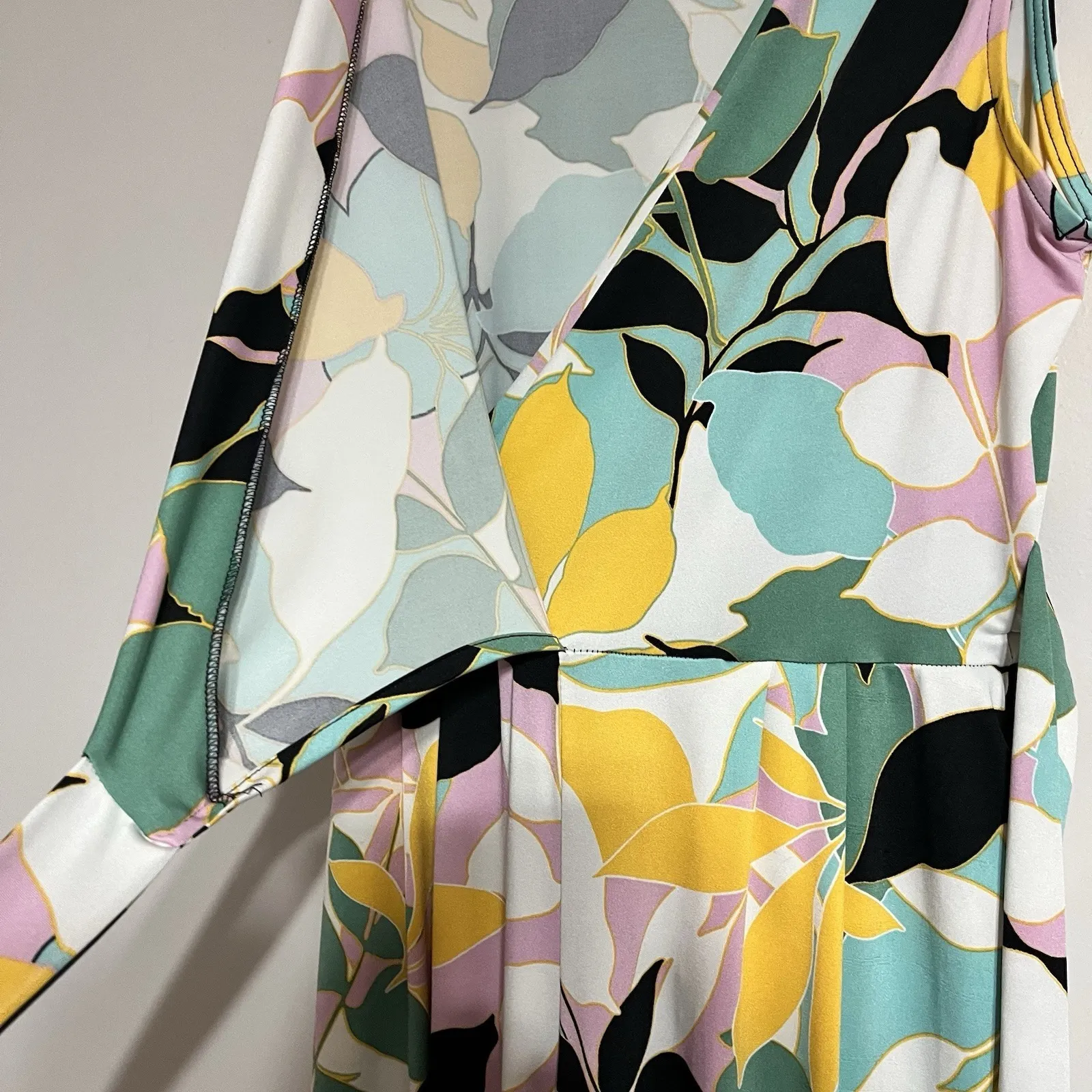 Nina Leonard Faux Wrap Jumpsuit Women Large Multicolor Floral V-Neck Tie Waist - Image 5