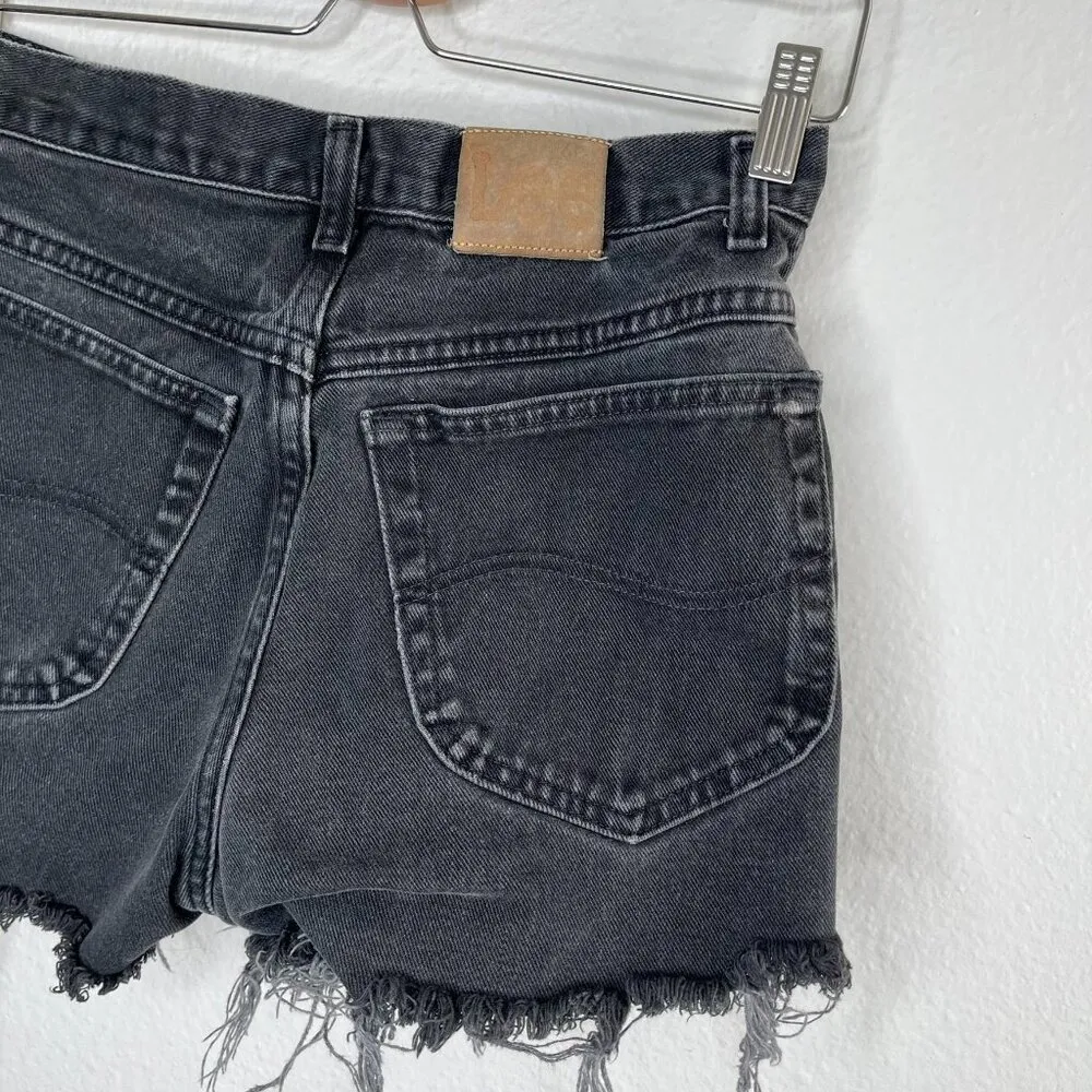 Vintage Lee High-Waisted Black Denim Cutoff Shorts With Distressed Hem Size 6/28 - Image 3