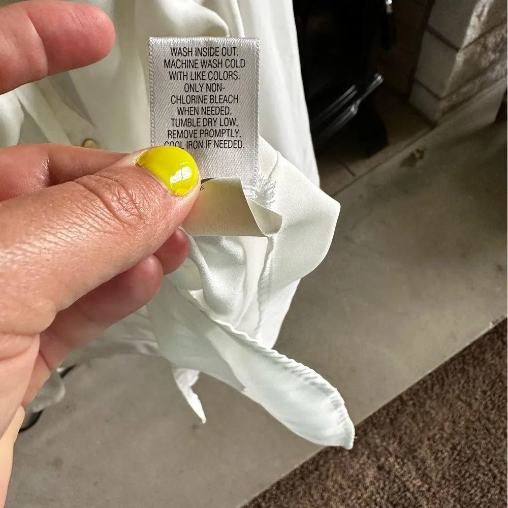 Women's White Long Sleeve Blouse Bow Collar Size L - Image 7