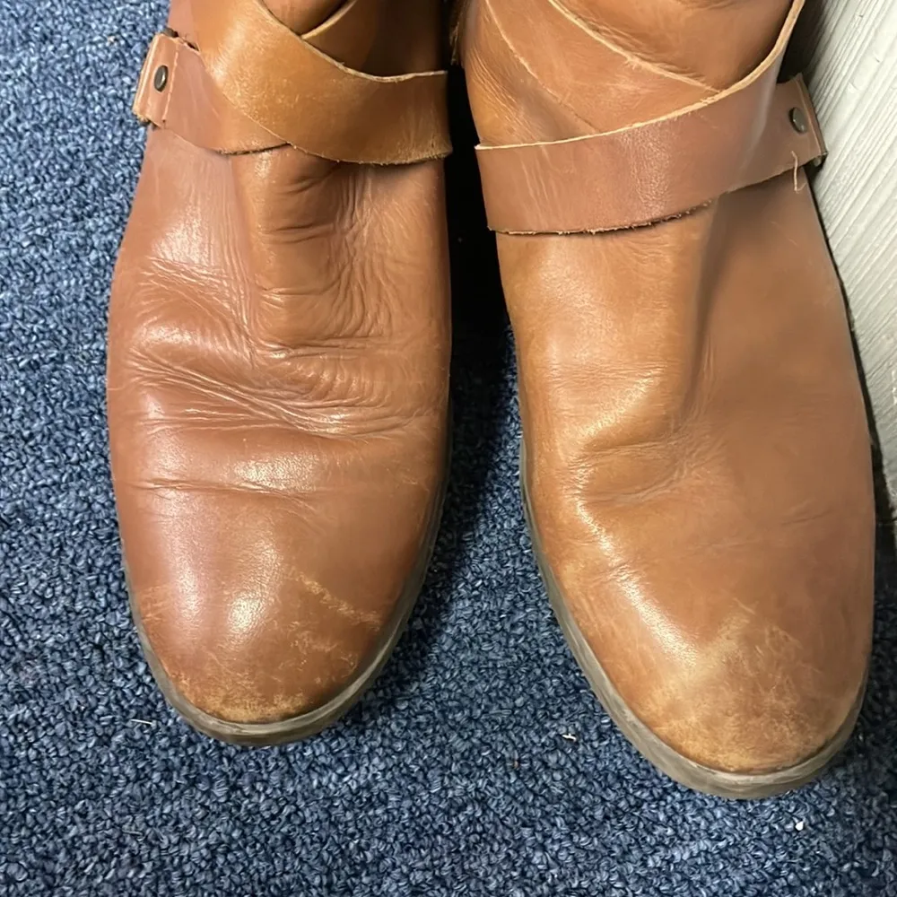 Leather tall boots - Image 6