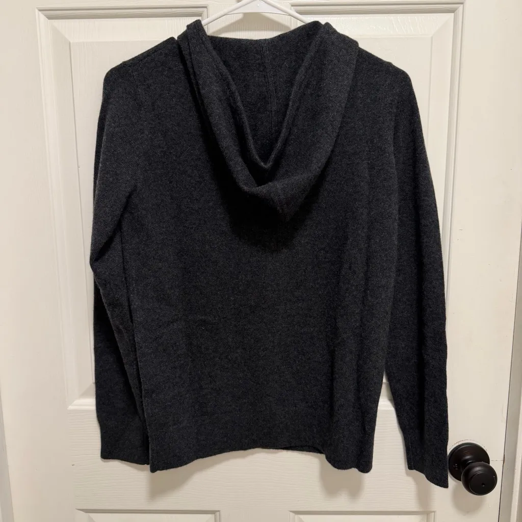 Quince 100% Mongolian Cashmere Hooded Zip Cardigan Sweater Gray Charcoal XS - Image 3
