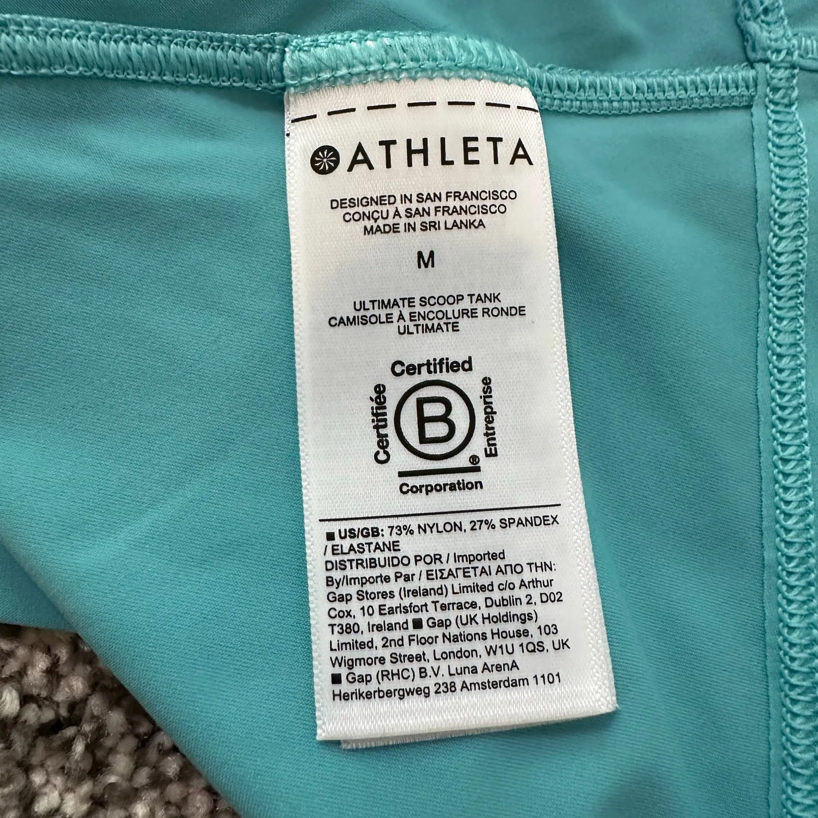 Athleta Ultimate Scoop bright blue racerback tank top size M - Image 7