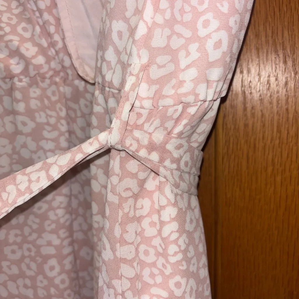NWOT Elegant Blush/Light pink Midi Dress with cheetah accents Size XXL - Image 6