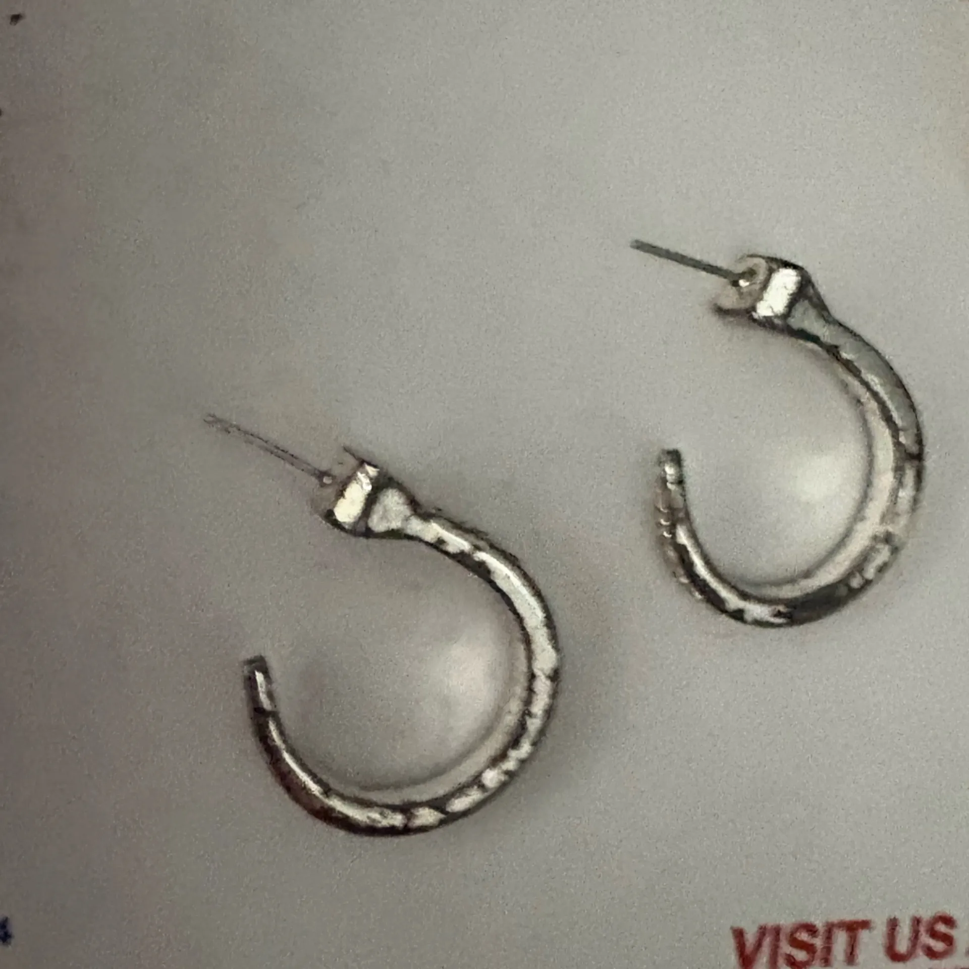 Vintage Elegant Gold and Rhinestone Earrings - Image 6