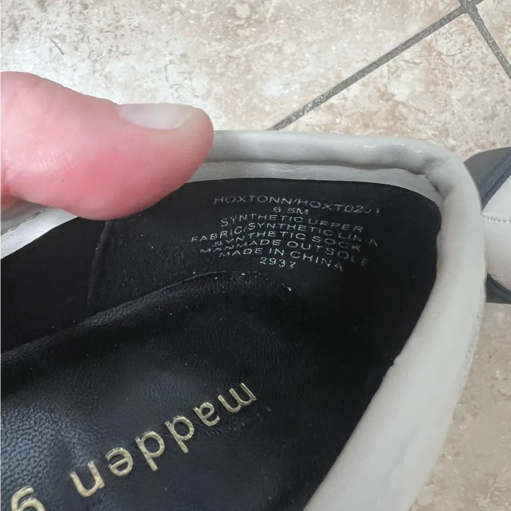 Madden girl Woman Size 6.5 Elegant Cream chunky Loafers with Gold Chain Details - Image 6