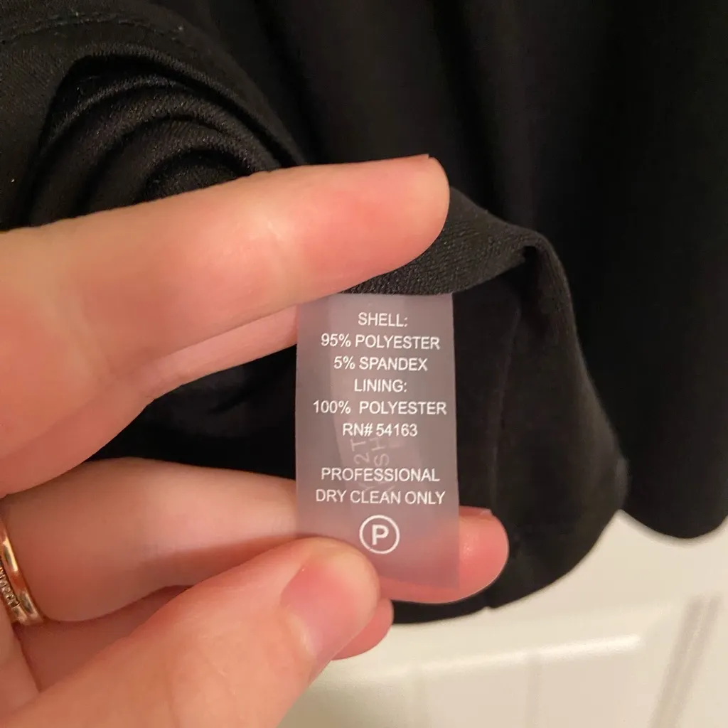 EUC Marc New York Andrew Marc women’s solid black silver‎ chain blouse medium - Image 6