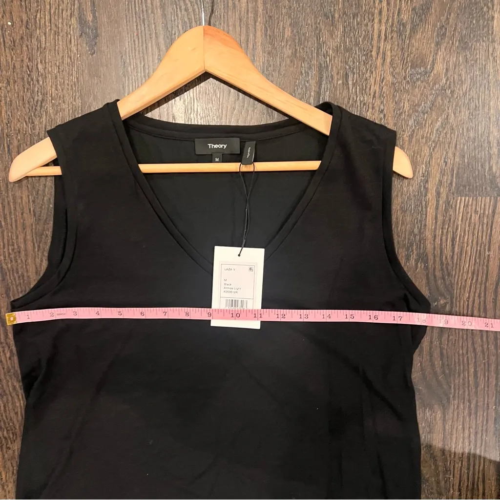 Theory Black V-Neck Tank Top NWT Retails $75 - Image 7