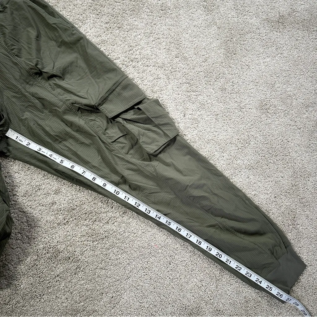 Lululemon Dance Studio Relaxed-Fit Mid-Rise Cargo Jogger Pants in Army Green M - Image 14
