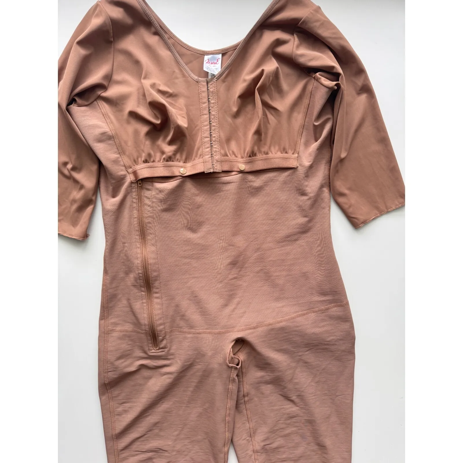 MARIA E FAJAS Arm & Thigh Liposuction Post - Image 9