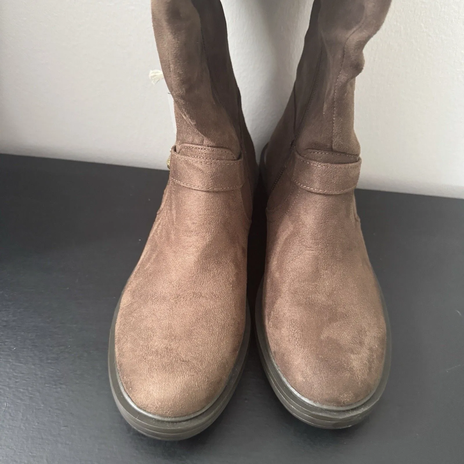 WHITE MOUNTAIN Women's Mazed Brown Knee High Boot Brown Riding Boot Size 7 - Image 4