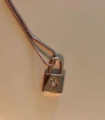 Pura Vida lock necklace - Image 2