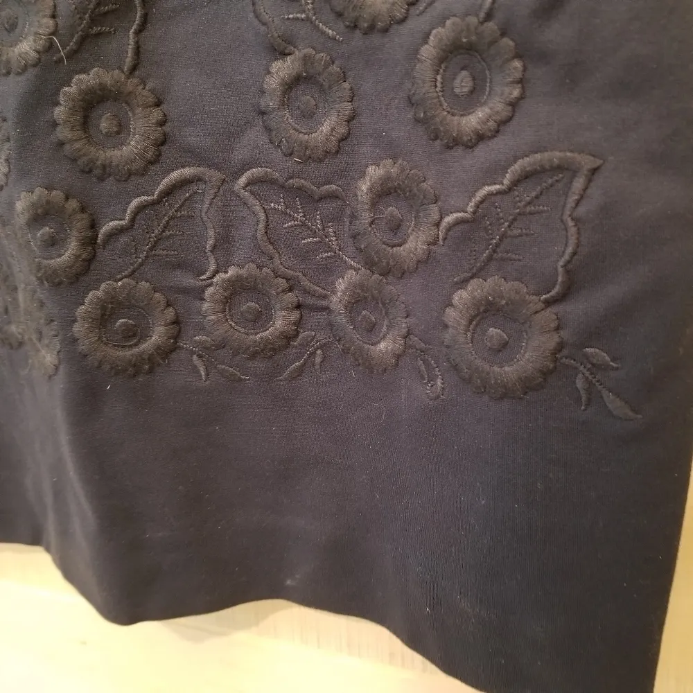 {6} Brooks Brothers Embroidered Floral Shift Dress Deep Navy - Image 6