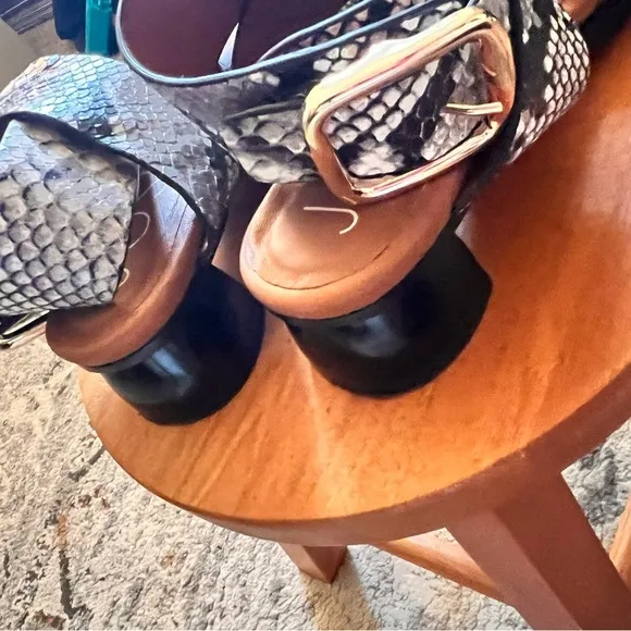 JOSEPH Snake Print Leather Ankle Wrap Block Heel Sandals‎ Size 35 - Image 5