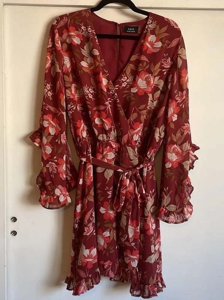 Vici What A Feeling Bell Sleeve Floral Dress - Image 2