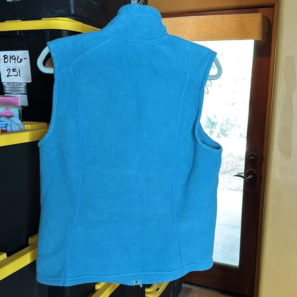 Patagonia Synchilla Turquoise Fleece Vest Size Large - Image 9