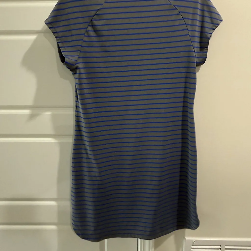 Lole Striped Blue Dress Stretch Pockets Quick Dry Medium Exercise Packable NWT - Image 8