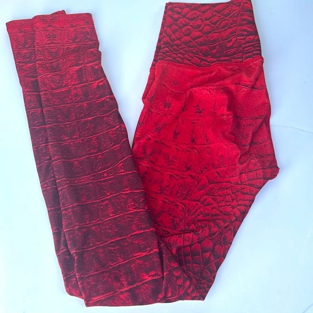 NWOT Niyama Sol Agni Croc Barefoot Legging Sz XS Red - Image 9