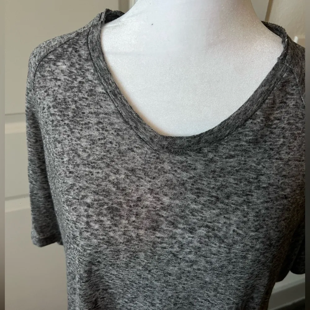 Gray Short Sleeve linen blend  T-Shirt - Image 2