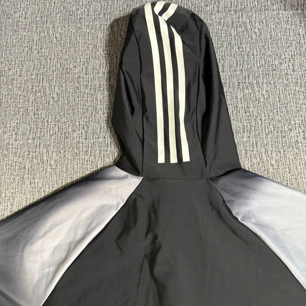 Adidas Women’s Long Sleeve Rashguard Jacket - Image 9