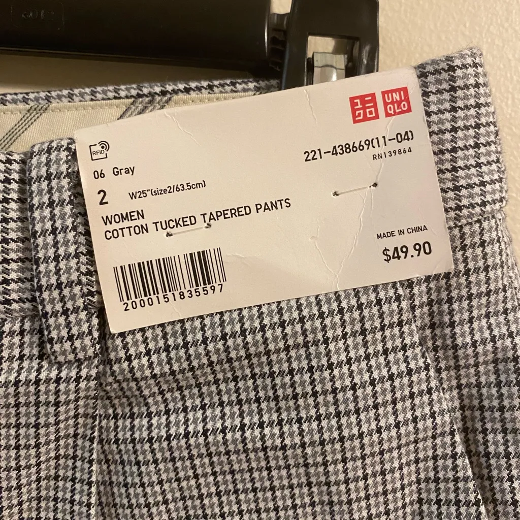 NWT Uniqlo Ines De La Fressange Plaid Cotton Tucked Tapered Pants Size 2 - Image 2