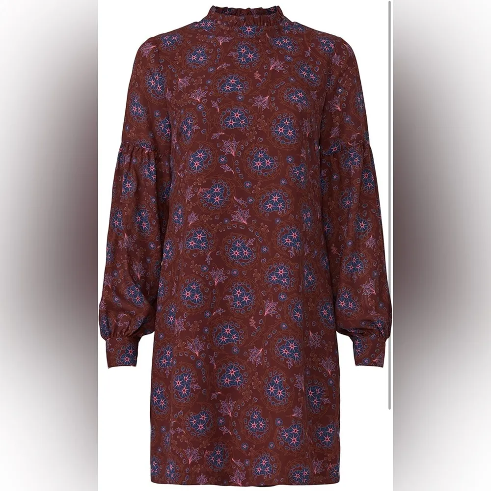 Derek Lam Mock Neck Shift Dress 40 Floral Crepe Maroon 6 - Image 5