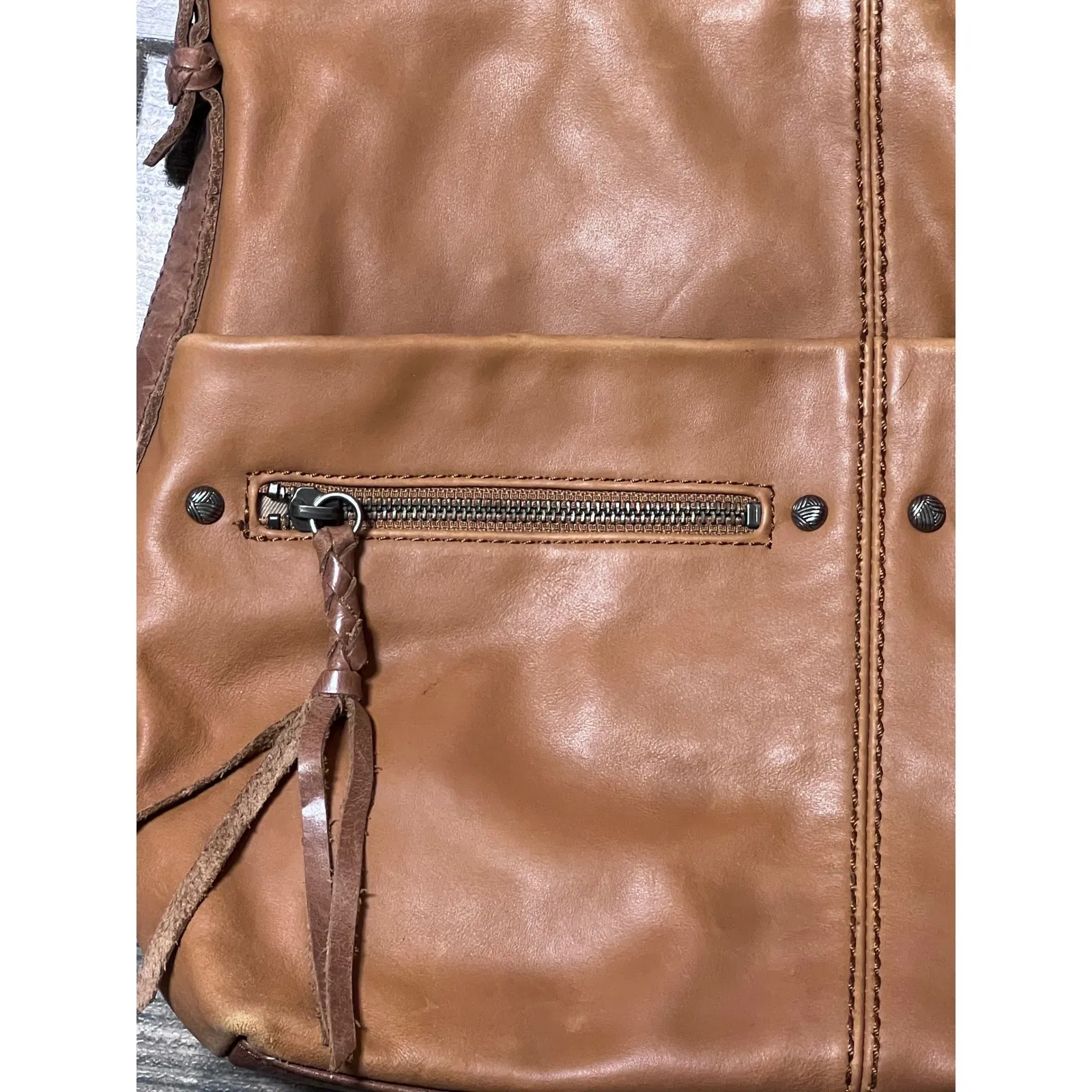 The SAK Ashland Cognac Tobacco Leather Hobo Shoulder Bucket Bag Crossbody Strap - Image 3