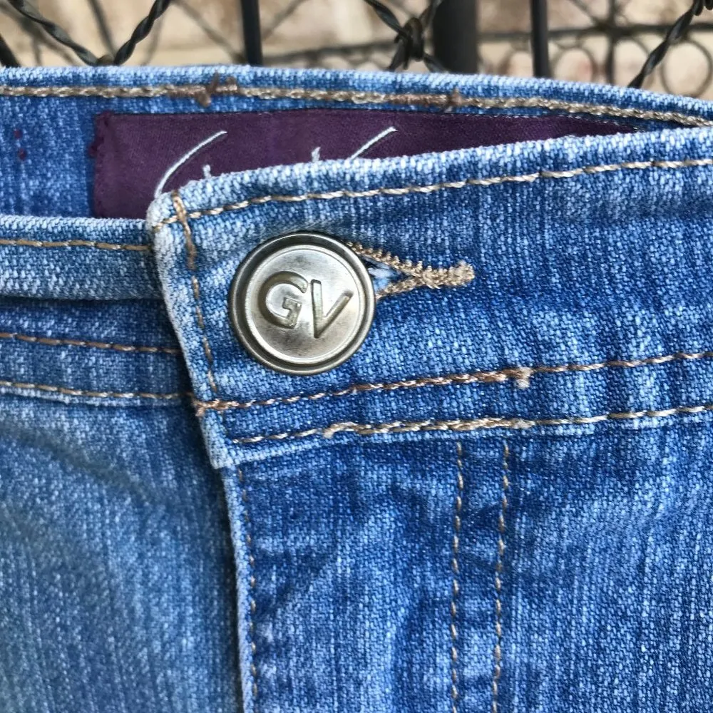 Gloria Vanderbilt Capri Jeans Size 8 Embellished - Image 12