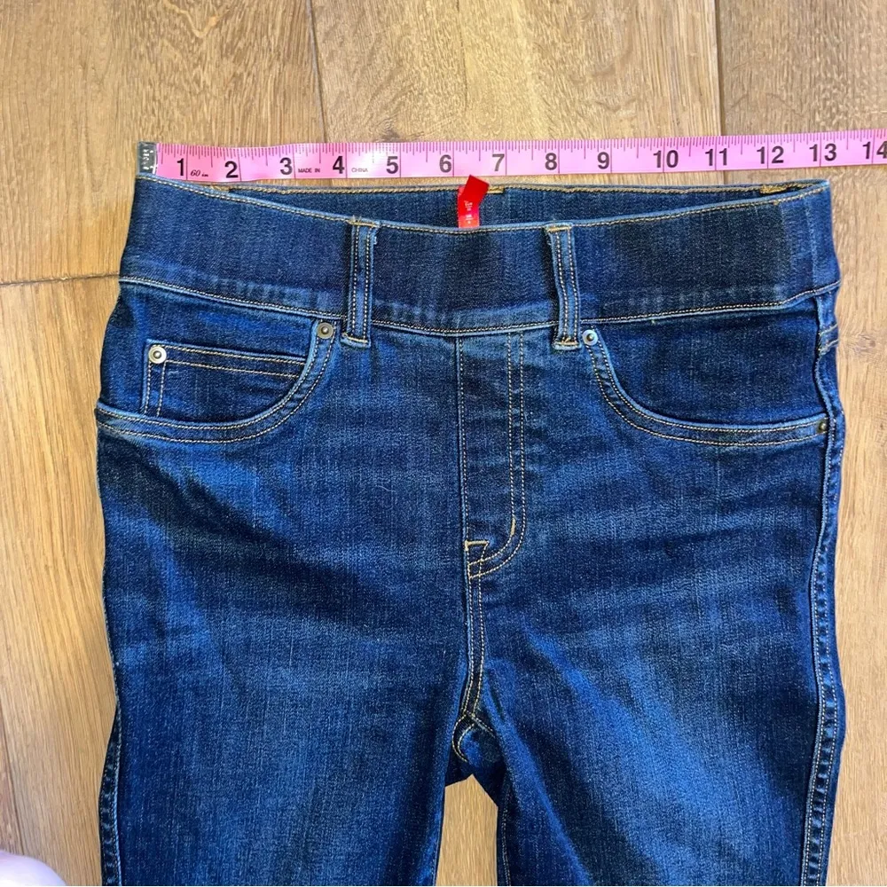 Spanx Ankle Skinny Jeans Pull-on Dark Wash Shaping - Image 4