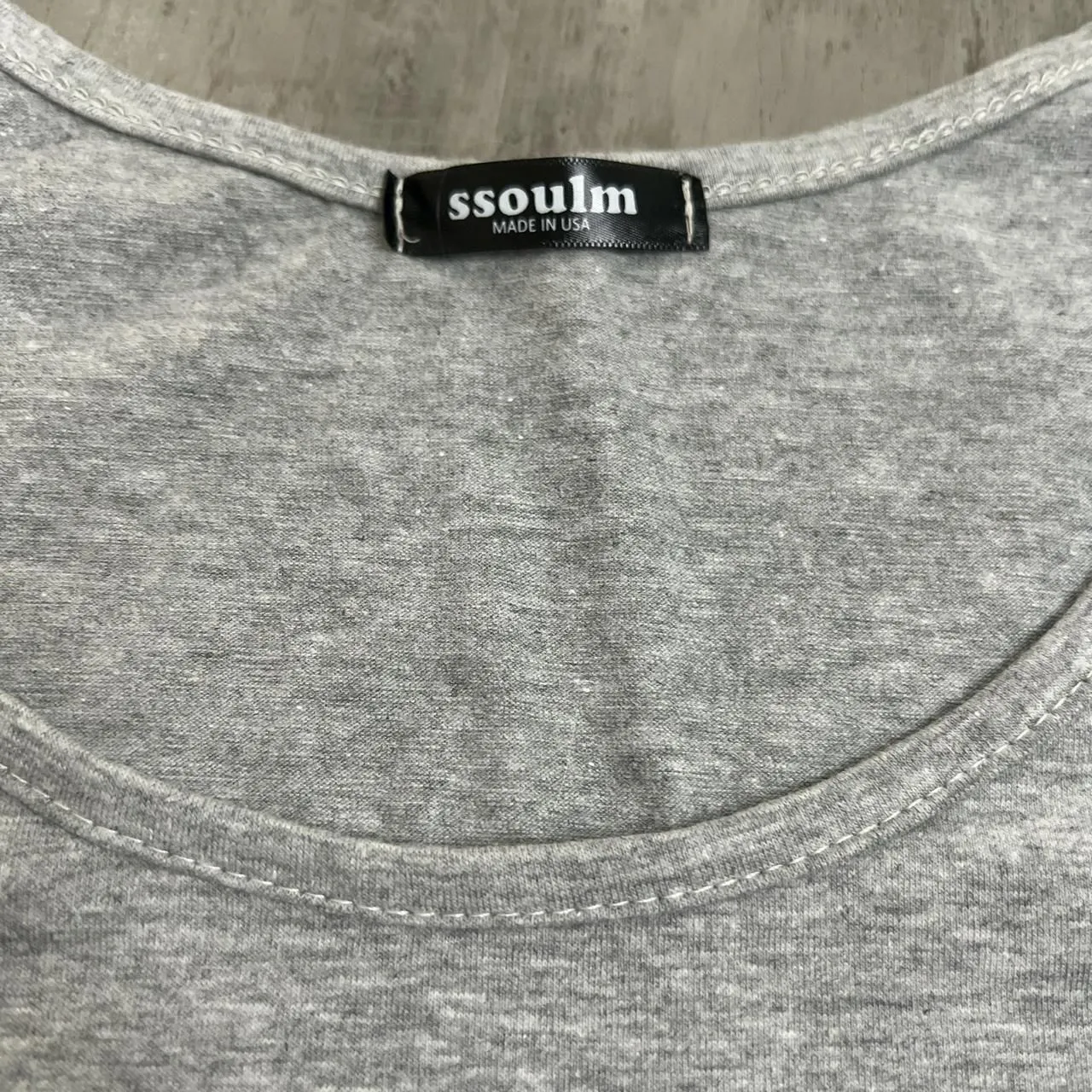 Cropped 3/4 Sleeve TShirt Gray Size Small - Image 2