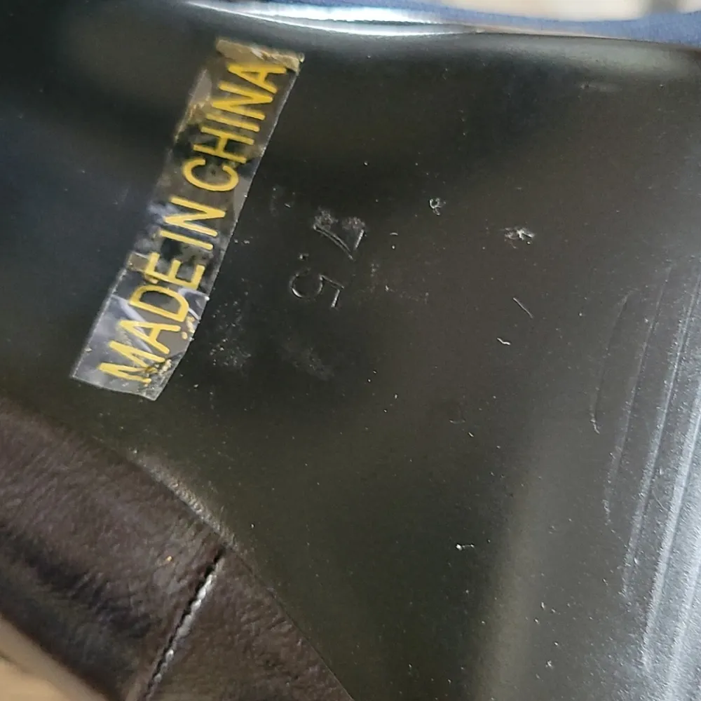 Pink Duchess blue patent mary jane platform heels size 7½ - Image 7