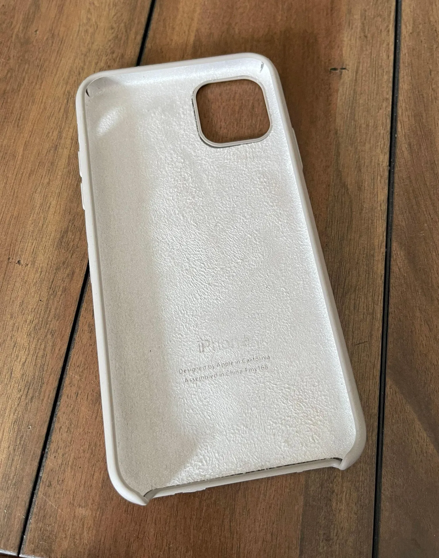 Apple Silicone Case iPhone 11 Pro Max - Image 2