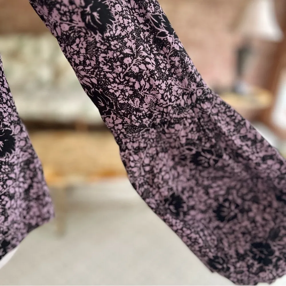 Bp Top Floral Purple Bishop Long Sleeve V-Neck Boho Chic Romantic Brunch Work - Image 5