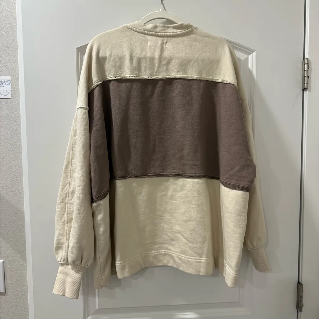 NWOT Free people strawberry sweatshirt - Image 4