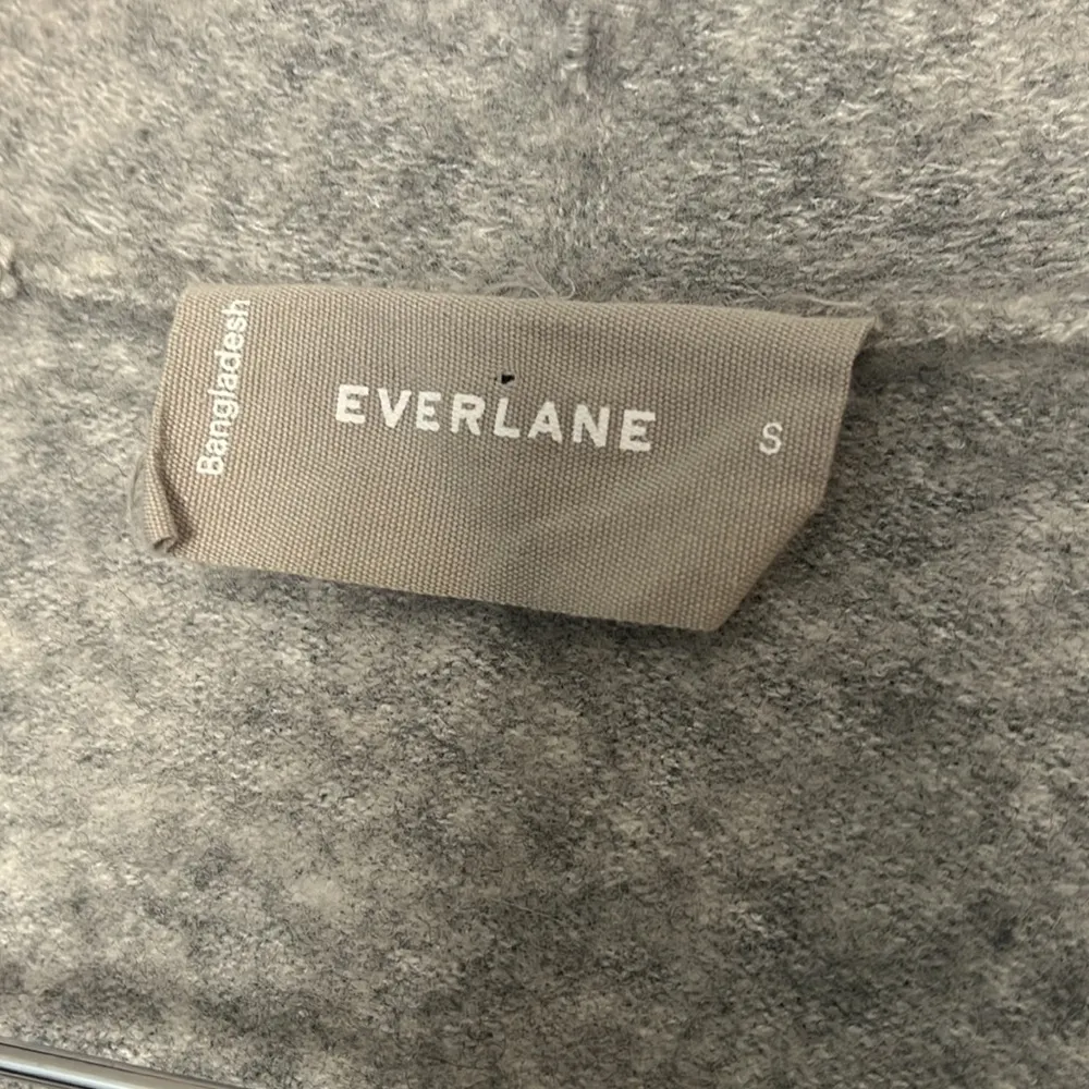 Everlane The Cozy Stretch Short Wool Blend Open Long Sleeve Cardigan - Image 2