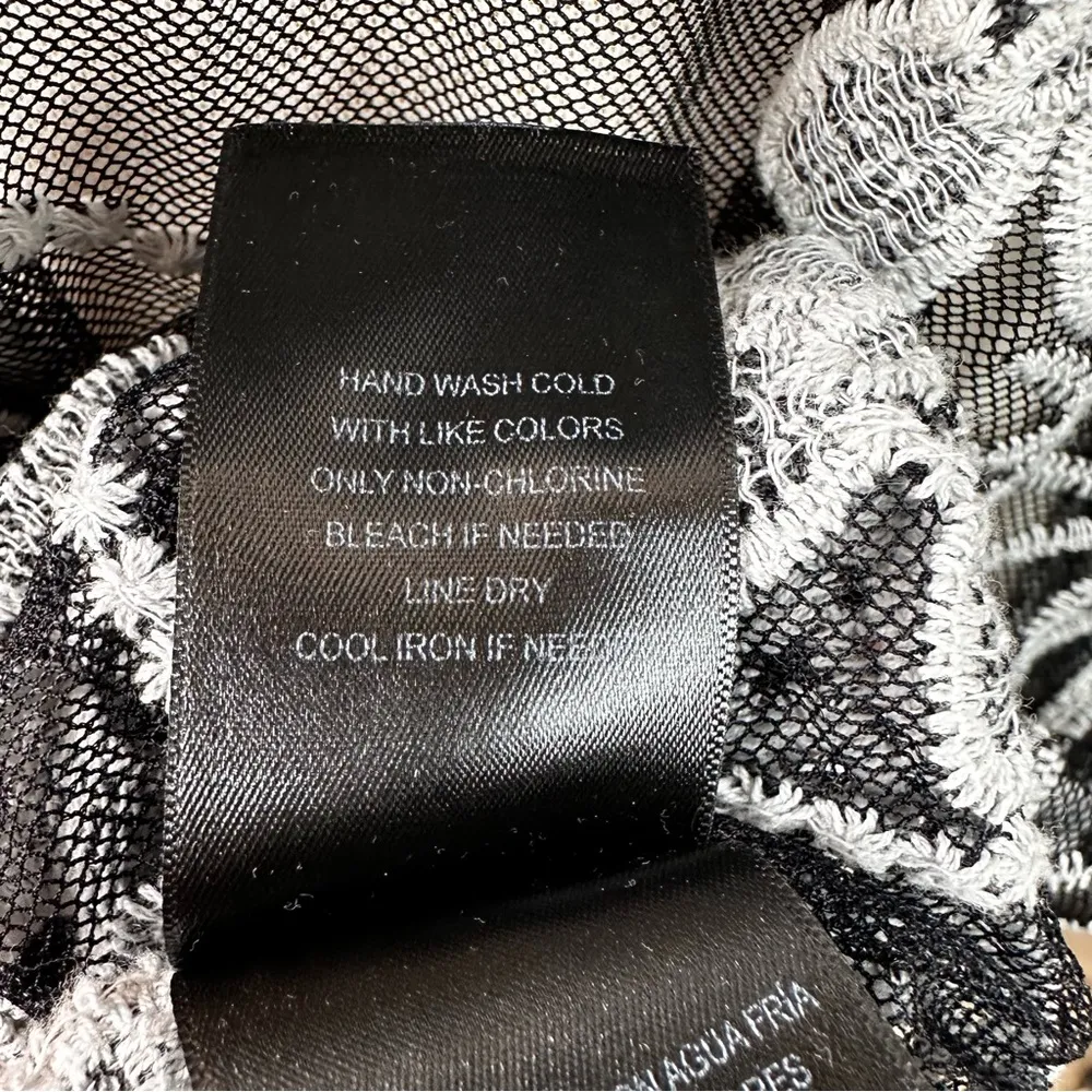 NWOT Floral Lace Medallion Kimono Open Front Cardigan One Size - Image 9