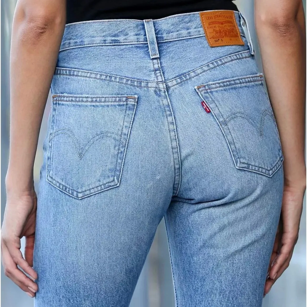 NWT Levi's 501 Skinny High Rise Jeans Can't Touch This Wash 27x28 - Image 3