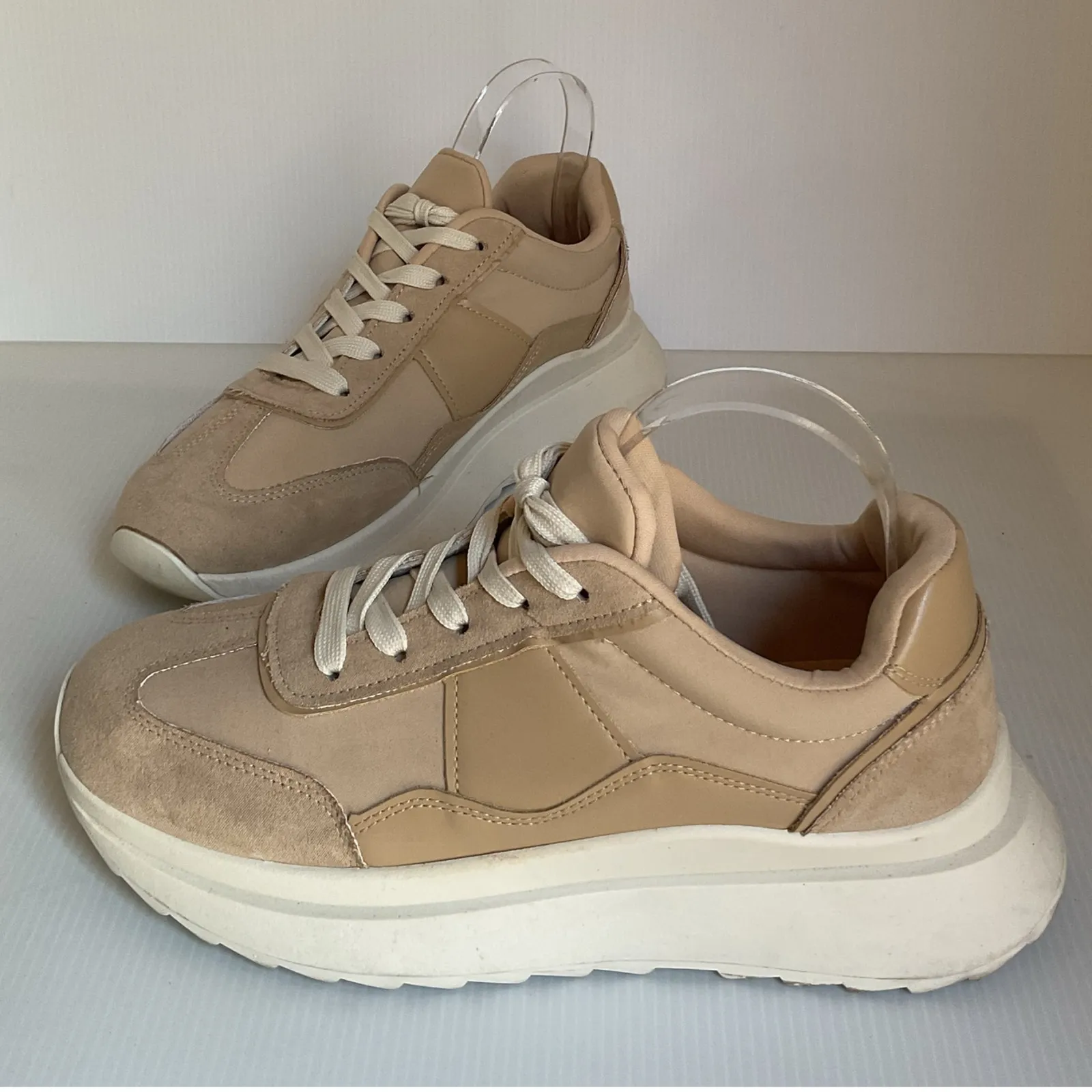 Madden Girl Chunky Platform Sneakers Beige Neutral Colorblock Casual Shoes Sz 10 - Image 3