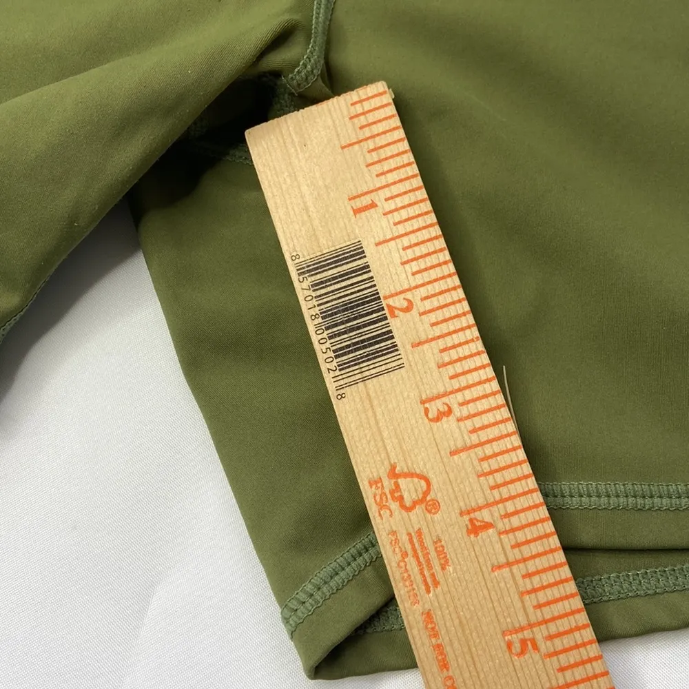 Activewear Women’s Green High Waisted Side Pocket Biker Shorts Size Small - Image 6