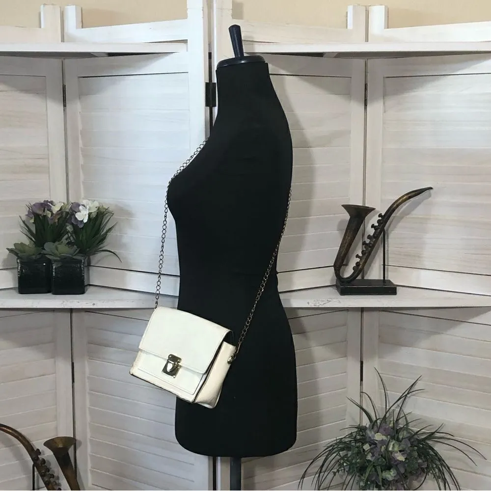 Vintage Y2K Cream Metal Chain Crossbody Bag Purse White - Image 3