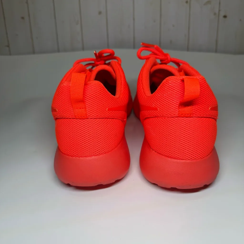 Nike Roshe One Running Shoes Total Crimson 844994-802 Women's Shoe - Image 4