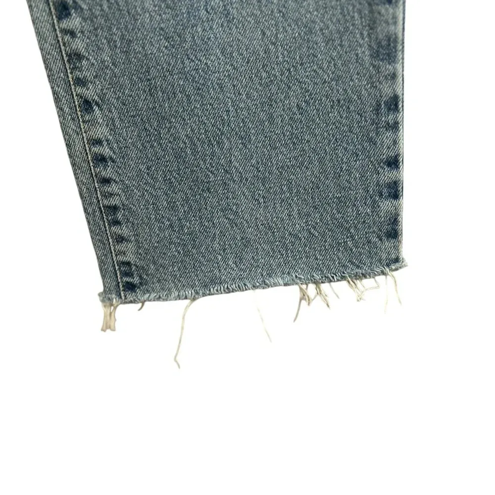 Women’s Vintage Calvin Klein High Rise Light Double Stone Easy‎ Fit Jean. Size 6 - Image 9